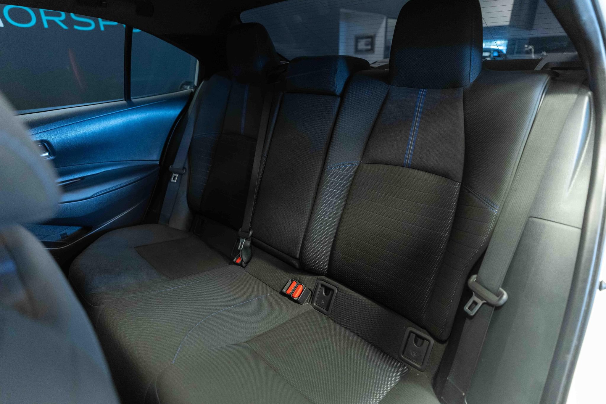 Used 2022 Toyota Corolla SE w/ Carpet Mat Package (TMS) FWD image 12