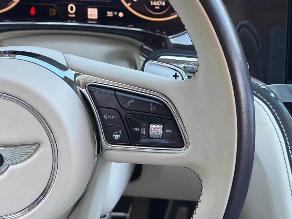 Used 2021 Bentley Flying Spur W12 AWD/4WD image 46