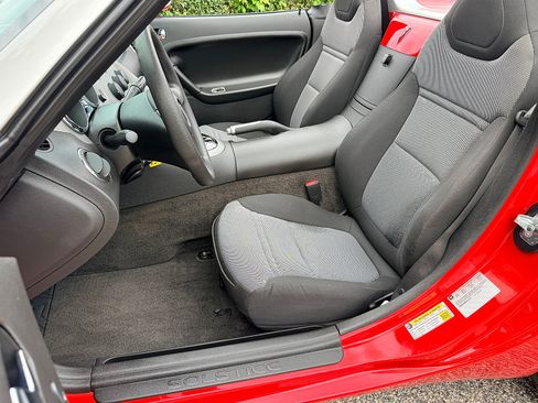 Used 2008 Pontiac Solstice Convertible w/ Preferred Package RWD image 19