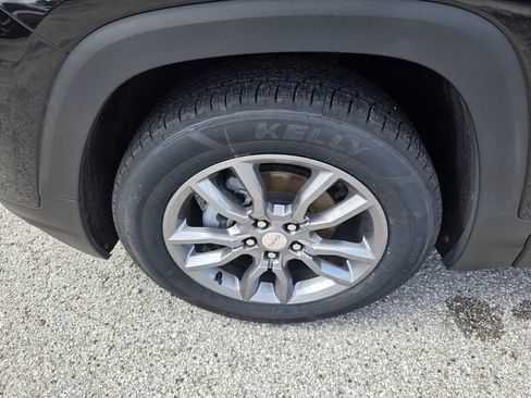 Used 2022 GMC Terrain SLT w/ LPO, Floor Liner Package AWD/4WD image 20