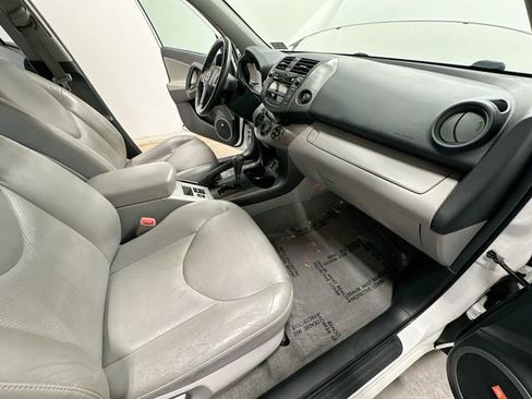 Used 2010 Toyota RAV4 Limited AWD/4WD image 20
