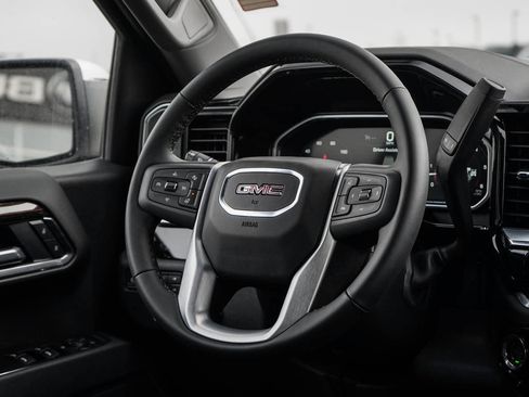 New 2026 GMC Sierra 1500 SLE image 13