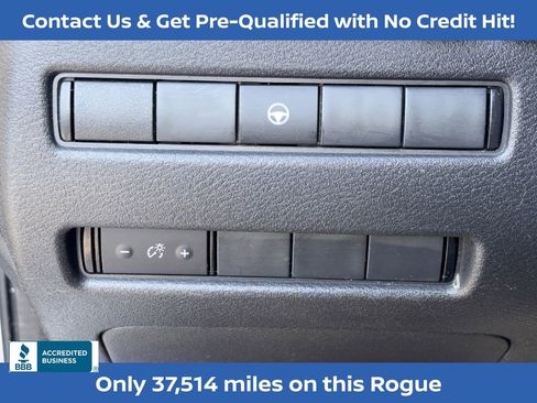 Certified 2022 Nissan Rogue SV image 21