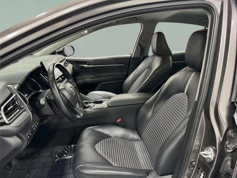 Used 2024 Toyota Camry SE w/ Cold Weather Package image 24