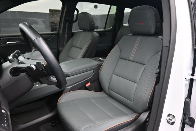 Used 2026 GMC Acadia AT4 w/ Super Cruise Package AWD/4WD image 22