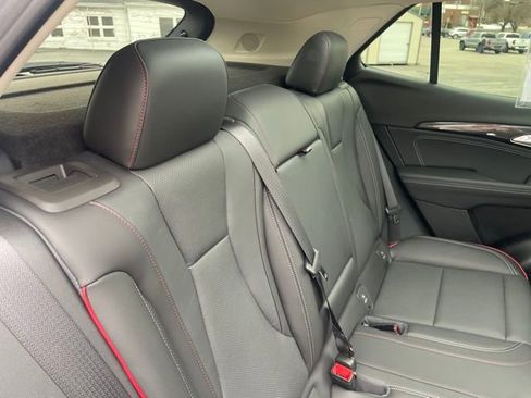 Used 2023 Buick Envision Essence w/ Sport Touring Package image 38