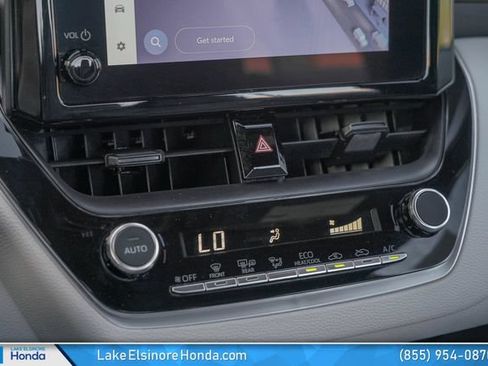 Used 2026 Toyota Corolla SE FWD image 23