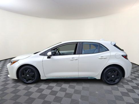 Used 2020 Toyota Corolla XSE w/ XSE Preferred Package FWD image 4