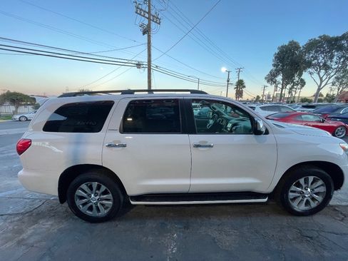 Used 2016 Toyota Sequoia Limited image 4