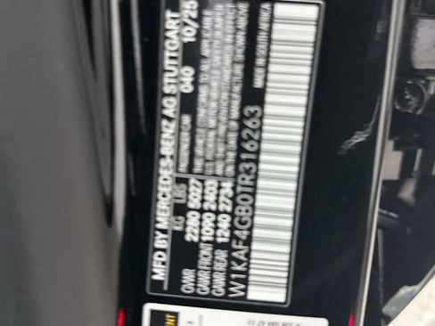 Used 2026 Mercedes-Benz C 300 Sedan image 32