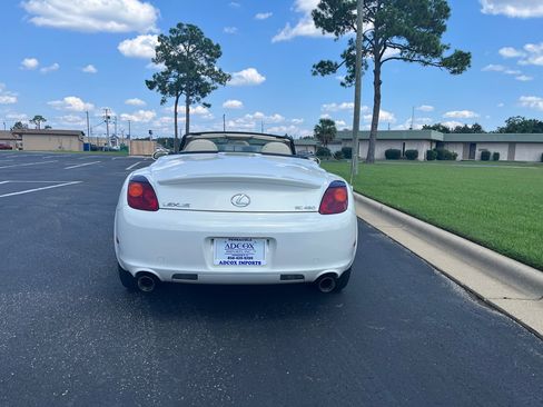 Used 2005 Lexus SC 430 Convertible image 7