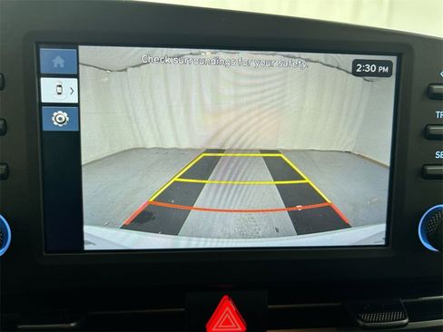 Used 2025 Hyundai Elantra Sport image 15