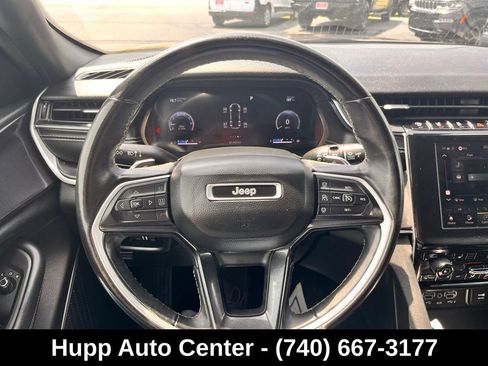 Used 2022 Jeep Grand Cherokee L Laredo AWD/4WD image 12