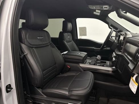 New 2025 Ford F150 Platinum w/ FX4 Off-Road Package image 27