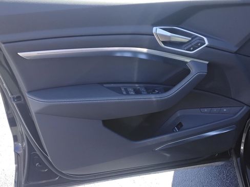 Certified 2024 Audi Q8 e-tron Premium Plus image 16