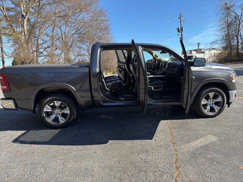 Used 2021 RAM 1500 Laramie image 31