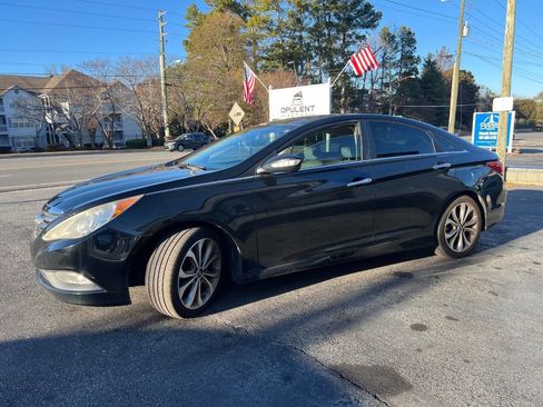 Used 2014 Hyundai Sonata Limited w/ Technology Package 05 image 4