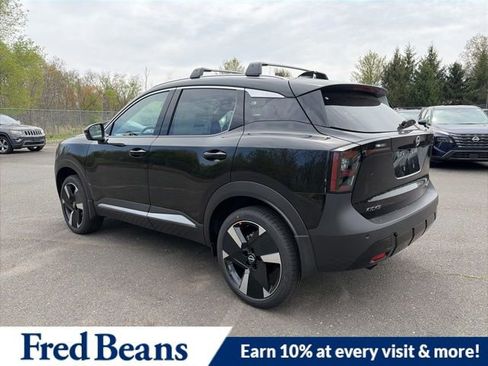 New 2026 Nissan Kicks SR w/ Cold Weather Package AWD/4WD image 6