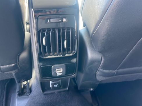 Used 2022 Jeep Compass Limited AWD/4WD image 33