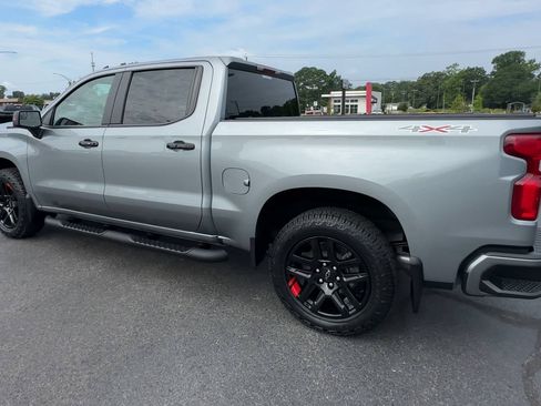 Certified 2023 Chevrolet Silverado 1500 RST w/ Redline Edition AWD/4WD image 6
