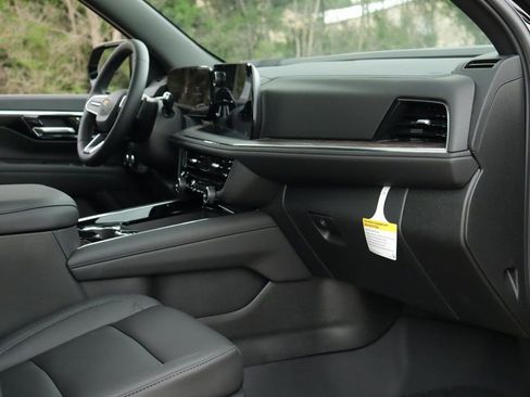 New 2025 Chevrolet Tahoe LT w/ Comfort Package image 39