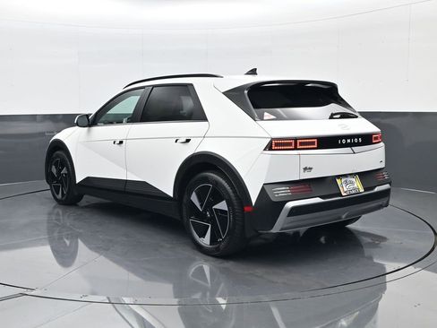 New 2025 Hyundai Ioniq 5 SEL image 7