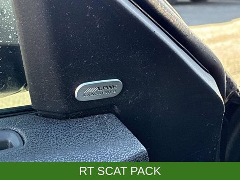 Used 2019 Dodge Charger Scat Pack image 35