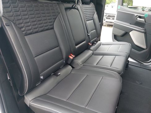 New 2025 GMC Sierra EV Denali image 11