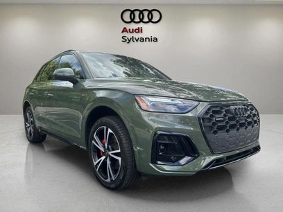 Certified 2025 Audi Q5 2.0T Premium Plus w/ Premium Plus Package