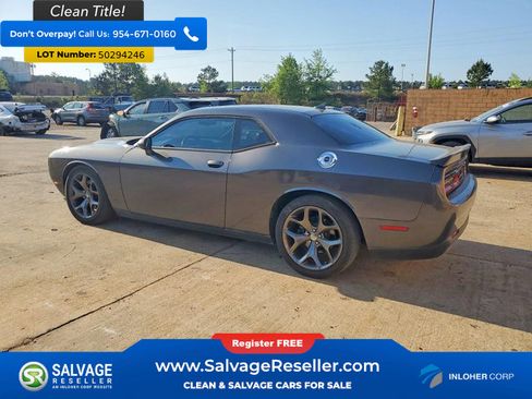 Used 2016 Dodge Challenger SXT Plus image 3