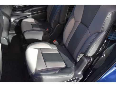 Used 2022 Subaru Ascent Onyx Edition image 16