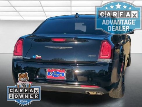 Used 2023 Chrysler 300 Touring w/ Sport Appearance Package image 25