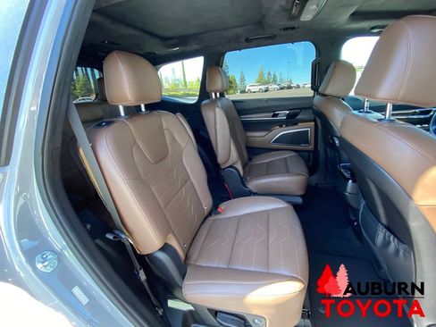 Used 2022 Kia Telluride SX w/ SX Prestige Package AWD/4WD image 22