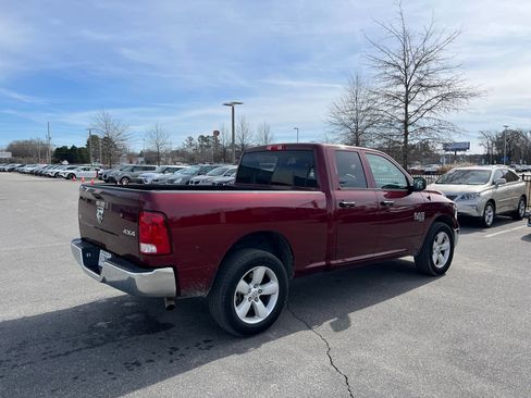 Used 2024 RAM 1500 Classic SLT image 8