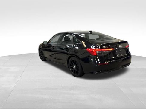 Used 2022 Honda Civic Sport image 3