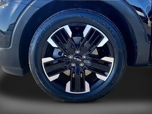 Used 2023 Kia Telluride SX image 8