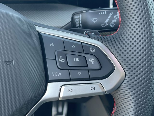 New 2026 Volkswagen GTI SE FWD image 10