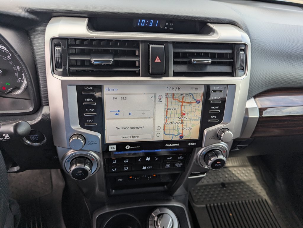 Used 2023 Toyota 4Runner Limited AWD/4WD image 16