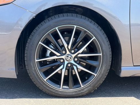 Used 2023 Toyota Camry SE FWD image 10