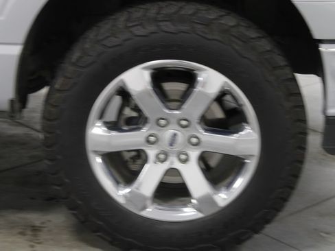 Used 2021 Ford F150 Lariat AWD/4WD image 12
