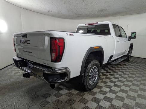 New 2026 GMC Sierra 2500 SLE w/ SLE Value Package; AWD/4WD image 7