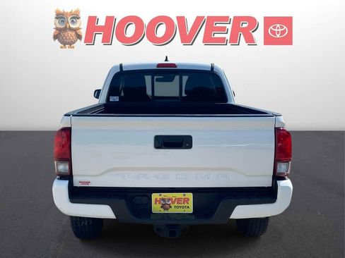Used 2022 Toyota Tacoma SR w/ SX Package RWD image 6