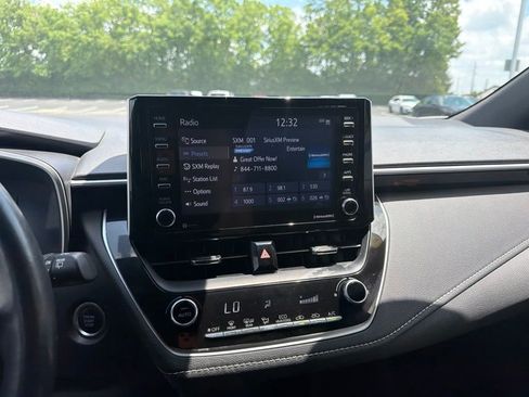 Used 2020 Toyota Corolla SE FWD image 14