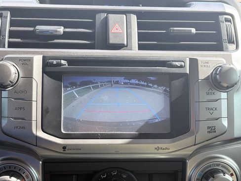 Used 2015 Toyota 4Runner SR5 RWD image 10