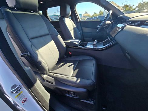 Used 2025 Land Rover Range Rover Velar Dynamic SE image 11