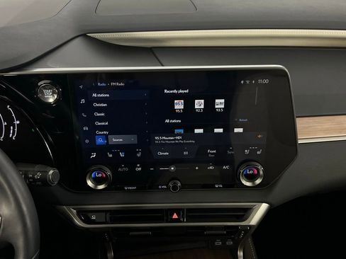 Used 2024 Lexus RX 350 Premium image 15