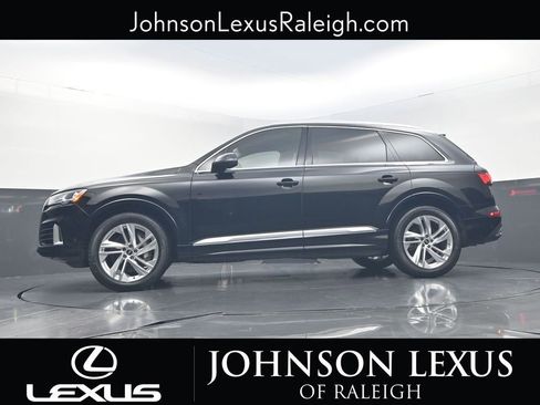 Used 2021 Audi Q7 3.0T Premium Plus image 21