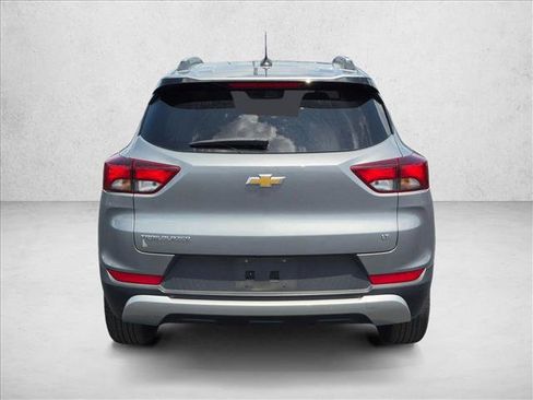 Used 2023 Chevrolet TrailBlazer LT FWD image 6
