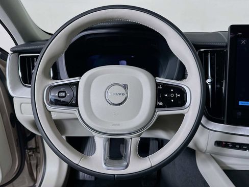 New 2026 Volvo XC60 T8 Ultra w/ Protection Package Premier image 11