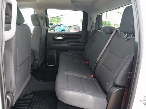 Used 2024 GMC Sierra 1500 SLE image 24